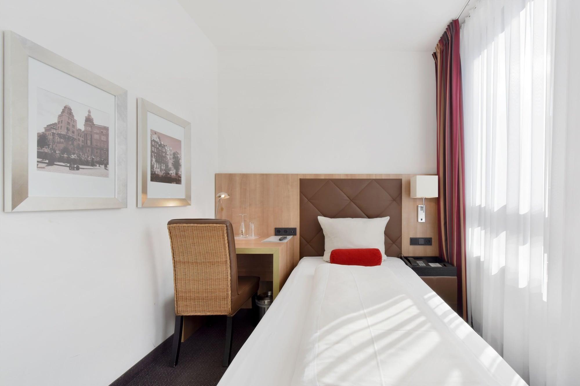 Achat Hotel Muenchen Sued Ngoại thất bức ảnh