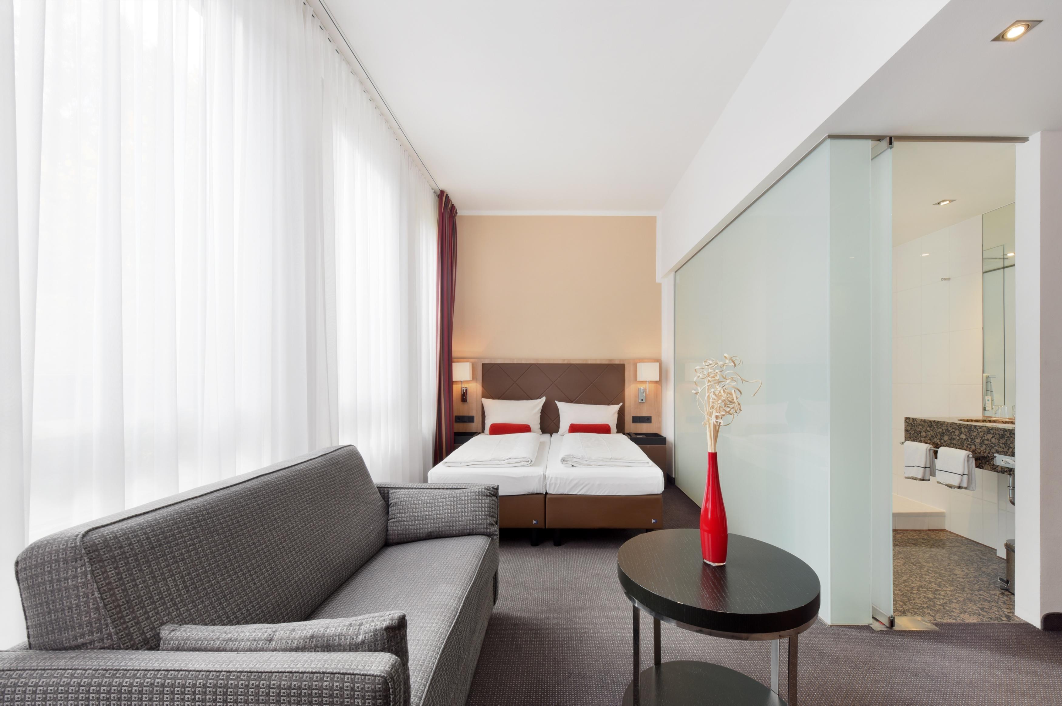 Achat Hotel Muenchen Sued Ngoại thất bức ảnh