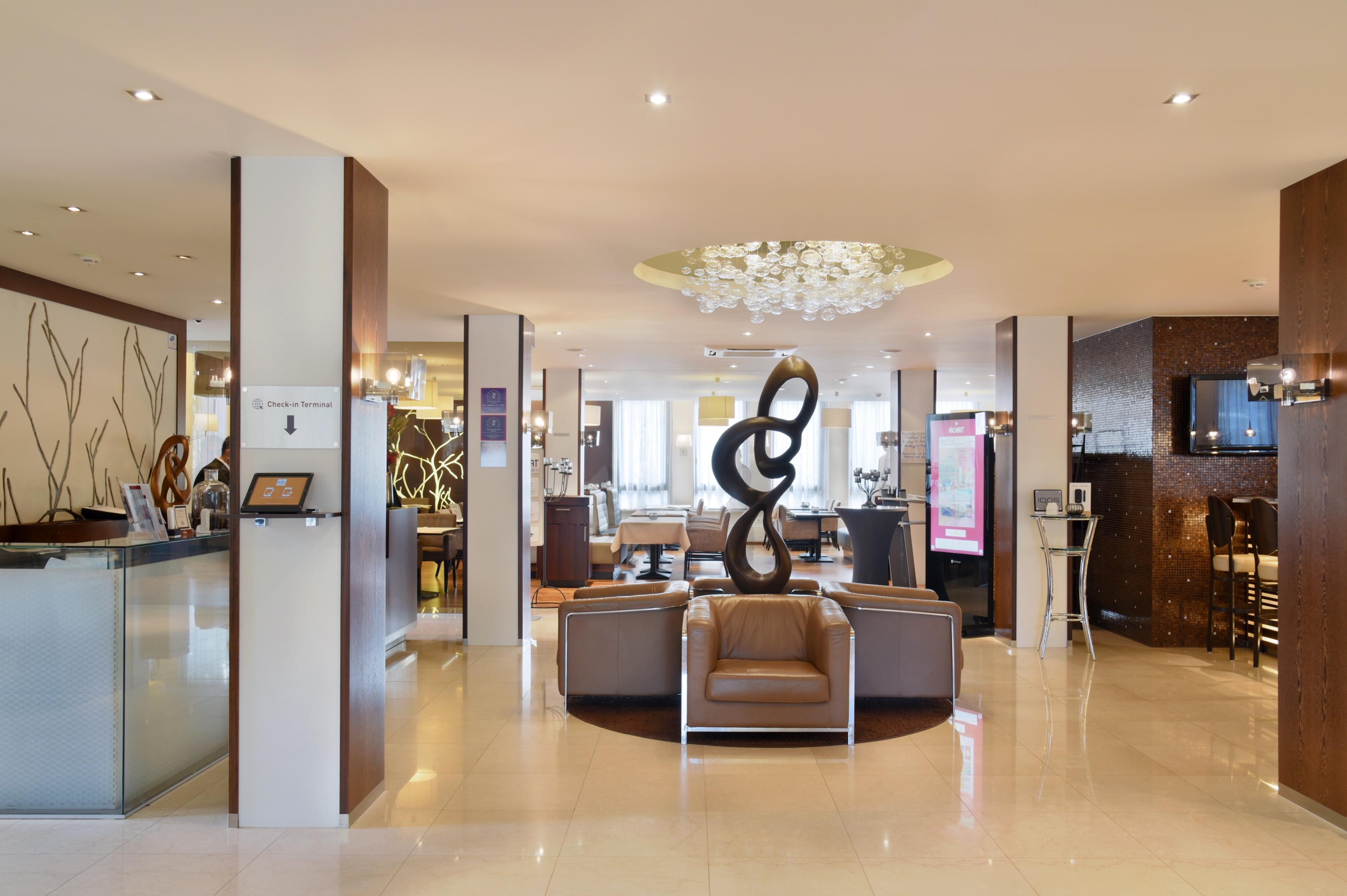 Achat Hotel Muenchen Sued Ngoại thất bức ảnh