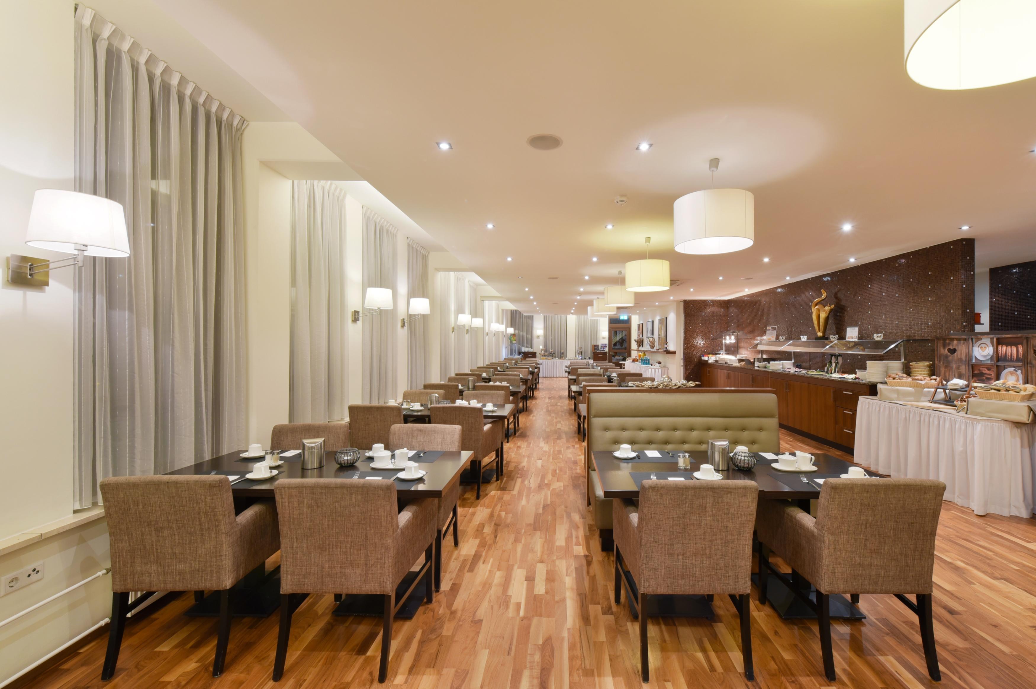 Achat Hotel Muenchen Sued Ngoại thất bức ảnh